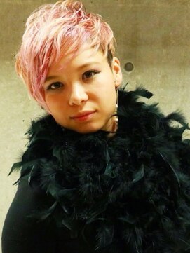 クララ スズカセントラル(CLALA Suzuka central) ハンサムショート