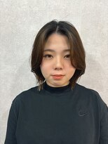 メゾンドムニ 恵比寿(Maison de MUNi)&nbsp;セミディレイヤーカットシアーカラーオリーブベージュ