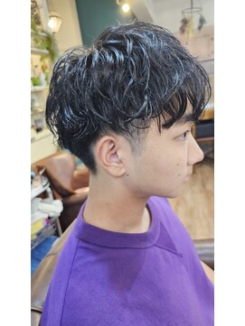 キートス(Kiitos) 緩めパーマ