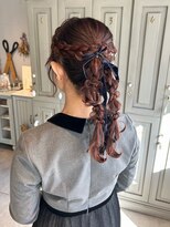 ミミバイカシュカシュ(mimi by cache cache)&nbsp;お呼ばれヘアセット編みおろしデザインポニーテール