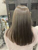 アチーブリス(achieve Liss)&nbsp;オリーブグレージュ艶カラーブリーチなしカラーストレートミディ