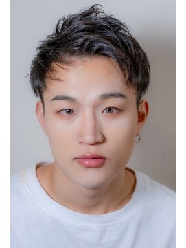 美容室 フラウ 横江店 アップバング