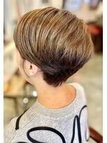 サーティエイト(38) 丸みハンサムショートグラデーション/白髪染め/髪質改善/元町/