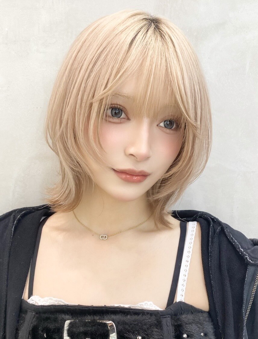 2026年春】ホワイトカラーの髪型・ヘアアレンジ｜人気順