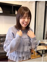 ジリ(JILI)&nbsp;透明感ベージュ×外ハネボブ ▽福永