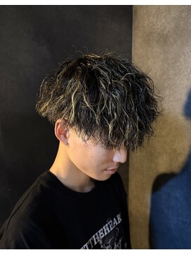 ノーヴァ バイ ボナ 前橋店(nova by bona) ツイストスパイラルパーマ＋メッシュ