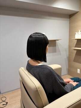 ランプ 泉中央(Lamp) 梅雨も怖くない美髪ストレート