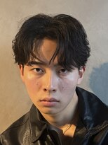 オーバル ジングウマエ(OVARL jingumae)&nbsp;ナチュラルフェザーショートパーマセンターパート