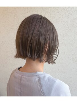カーサ(Casa by JLB) 【CASA.mio】ミニボブグレージュ