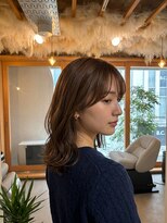 ホロル(horol)&nbsp;上品に揺れる艶レイヤーミディ