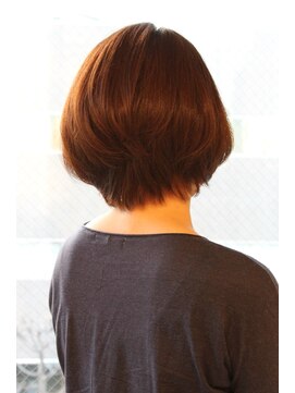 ニーナ せんげん台(nina) ３０代・４０代に人気シルエットが綺麗なボブ