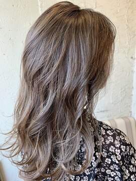 ペネロープ(Penelope) 【新宿ペネロープ】イルミナカラー×ハイライト　担当 RYO