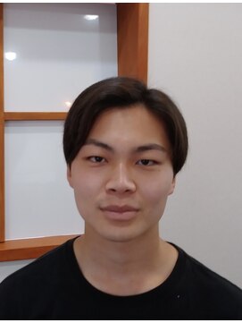 ティガラパンドットエヌ(ティガラパン.N) センターパートスタイル