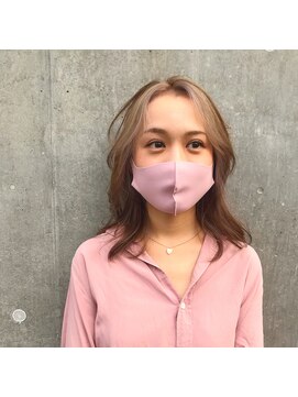 ウィンビ サウーティ(Wimbi Sauti) フェイスフレーミング