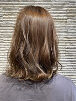 ビス ヘア アンド ビューティー 西新井店(Vis Hair＆Beauty)&nbsp;20代30代大人かわいい外ハネミディアムミルクティベージュ♪