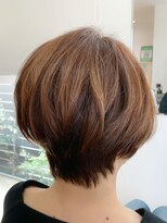 チリン(Chillin)&nbsp;頭のカタチめっちゃ綺麗ショート