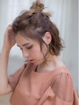 Tisaでプロのヘアセットをプチプライス￥3400で体験♪早朝などもご予約可能なので是非お問い合わせを！