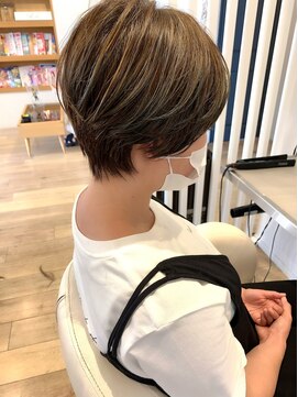 クマ(kuma.) 大人ハンサムショート
