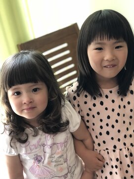 クシュ 所沢東口店(kusyu...) カーキグレージュマッシュショートボブフェザーバングヘナ(所沢)