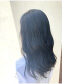 セミロング×ネイビー