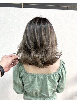 ヘア クリエイティブ ハンズ(HAIR CREATIVE HANDS) グレージュバレイヤージュ