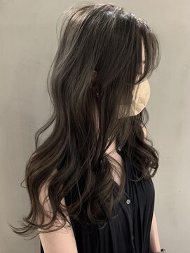 オリンテ バイ レシッド 表参道(orente by rcid) 大人ガーリー韓国ヘア小顔レイヤーロング×シアーダークアッシュ