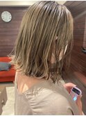 切りっぱなしボブ×春色ミントベージュカラー★中村大輔