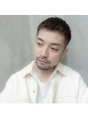 ツイストパーマ七三オールバックマッシュウルフスリークショート