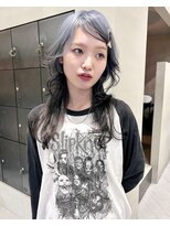 ヘアー アイス ルーチェ(HAIR ICI LUCE) ブルーカラー/ルーツカラー/ラベンダーカラー/ウルフカット/城倉