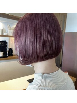 リーファ(reefur) 小顔ミディアム切りっぱなしボブ