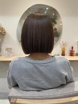 ピピバイヨーク(pipi, by yoke.)&nbsp;白髪ぼかし/ハイライト/切りっぱなしボブ