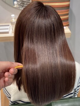 ヒトワ(hitowa) 縮毛矯正/ストレートパーマ/ナチュラルロング/髪質改善