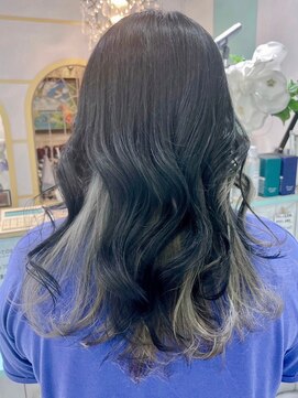 マティーナ ヘアー 池袋(Matina hair) 【ホワイトグレーインナーカラー】20代30代40代50代