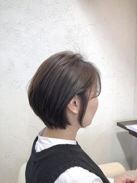 サイン(SIGN) 大人ショートボブ30代40代50代ショート透明感ヴィラロドラカラー