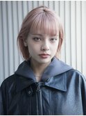 ミルクティーベージュペールピンクベージュ顔周りレイヤー金髪