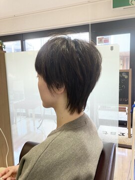 エル バイ ファースト(L by first) 【L by first】さりげないウルフカット