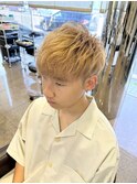 ブロンドショートマッシュ
