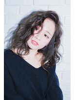 ミエルヘアーエスト 新宿店(mielhair est)&nbsp;【mielhair新宿】かき上げ前髪のアンニュイミディ☆★