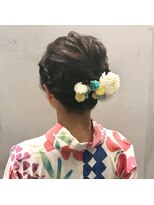 アンド バイ ヘアサロン(AND by hair salon) ショートでもできるアップ風アレンジ