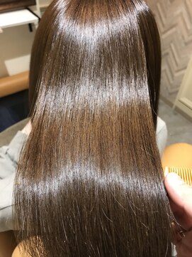 トゥーリ 筑紫野店(tuuli) 筑紫野髪質改善縮毛矯正30代40代ミディアムロングレイヤー