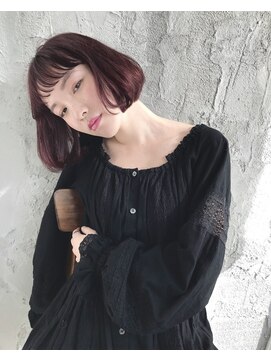 キラ 渋谷(KILLA) エッジショートくびれミディ丸みショートボブディ