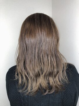 フロート 小阪店(float) ショコラブラウン_小顔,オリーブカラー,ハイライトカラー