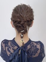 リノショアーズ 日本大通り店(RINOSHORES)&nbsp;ローポニー細リボンアレンジ短くてもできる編み下ろしmaaya