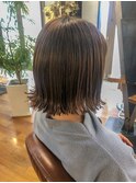 バッサリ×切りっぱなしボブ