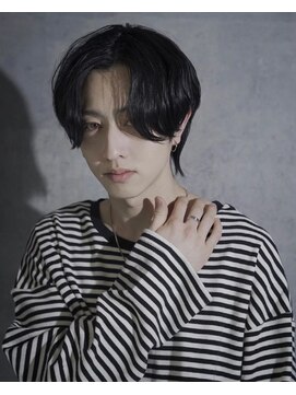 シン(syn) センターパート ウルフ