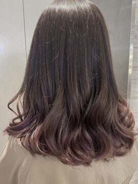 ヘアサロン ドット トウキョウ カラー 町田店(hair salon dot. tokyo color) [@mnmi__0123] ピンクグラデーション[町田駅]セクションカラー