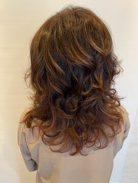 六本木美容室 西麻布店 ツヤ髪オータムヘアー