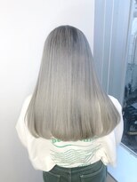 ゲーム 吉祥寺店(GAME)&nbsp;ダブルカラーシルバーグレージュカラーケアブリーチ韓国ヘア