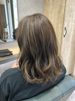 リベストバイジェービー 稲毛(li best. byjb)&nbsp;ピンクベージュ/インナーグレージュ/マチルダボブ/前髪【稲毛】