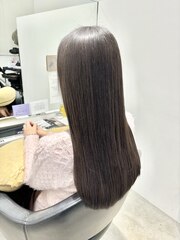 ドレスヘア/ショコラアッシュ/弱酸性縮毛矯正/髪質改善/新札幌